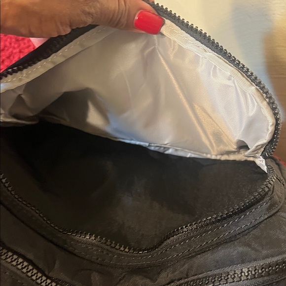 Kipling Black Convertible Crossbody/Fanny Pack - Picture 11 of 15